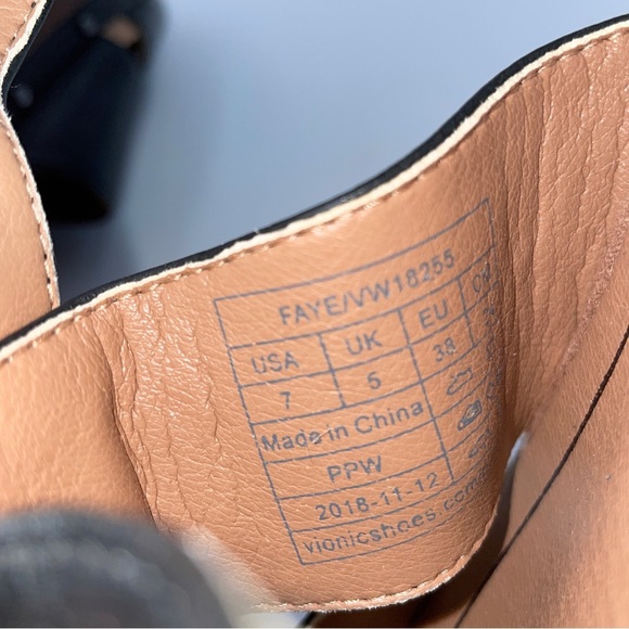 Vionic Women's Day Faye T-Strap Clog - Picture 9 of 10